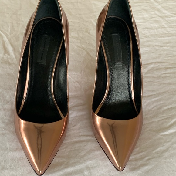 Alexander Wang Tia Metallic Rose Gold Pumps sz 41 - Picture 9 of 10